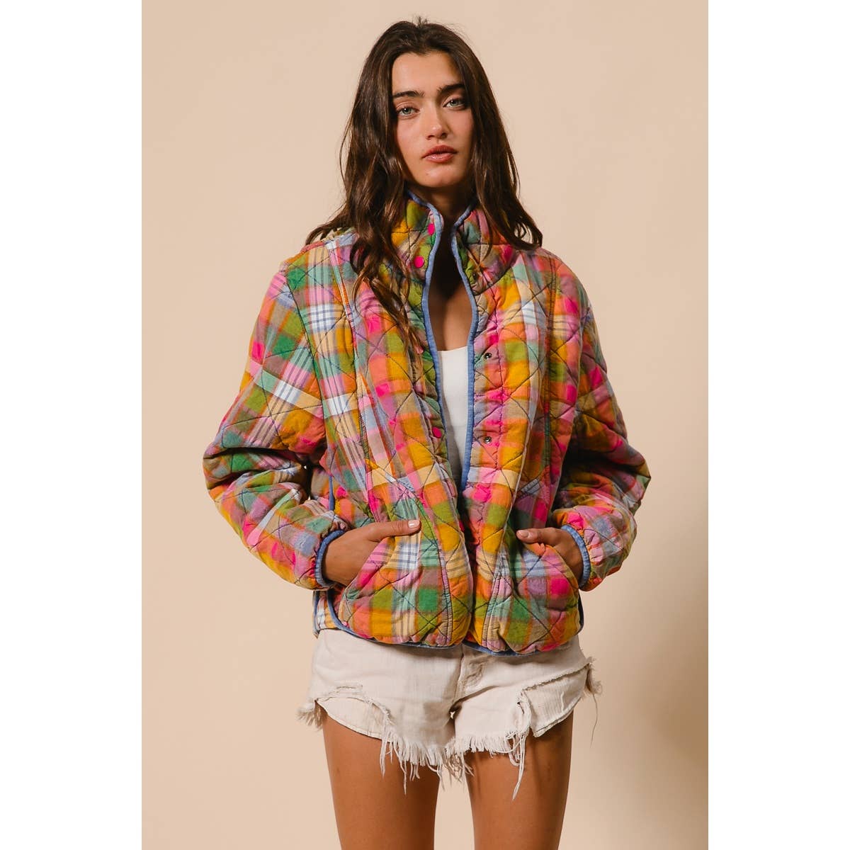 BLEACHED VINTAGE PLAID QUILTED JACKET WITH POCKETS: STAINED GLASS / XL