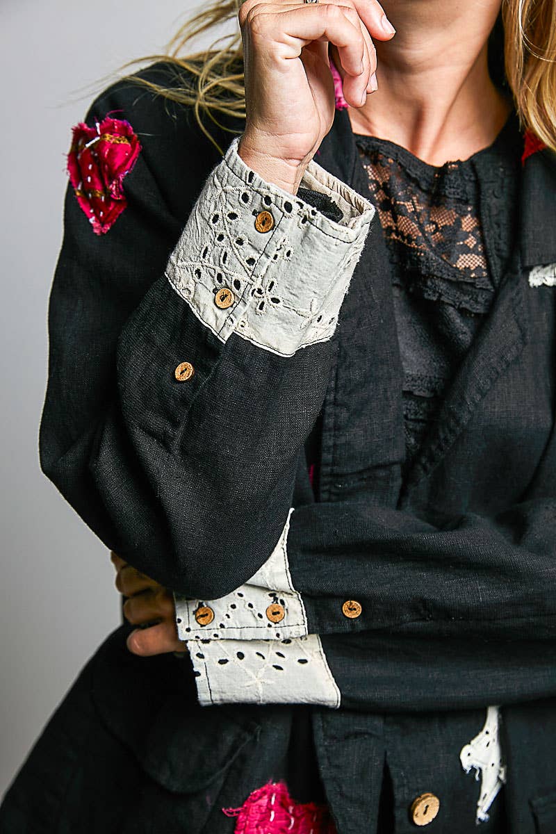 Notched Collar Star & Heart Applique Relaxed Blazer Jacket: Black